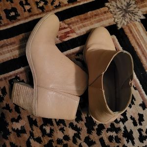 Ladies boots, size 6...tan...leather by Eileen Fisher